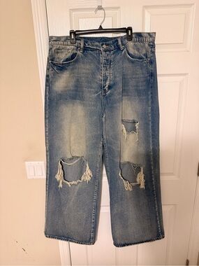 MNML Distressed Baggy Jeans - Light Blue Denim